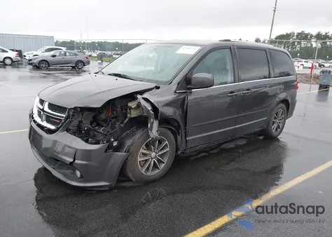 2017 Dodge Grand Caravan Sxt from USA, damaged, VIN 2C4RDGCG1HR673751